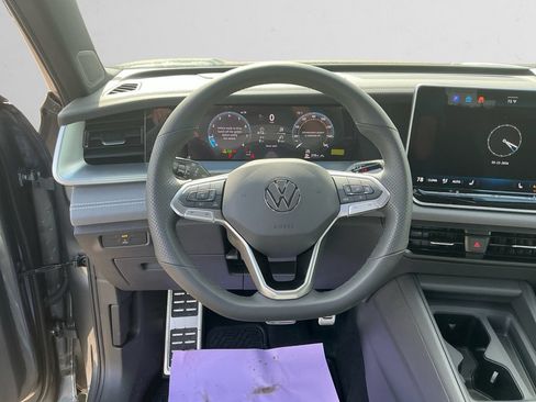 New 2026 Volkswagen Tiguan SE R-Line AWD/4WD image 12