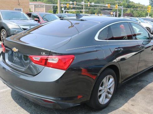 Used 2018 Chevrolet Malibu LT FWD image 7