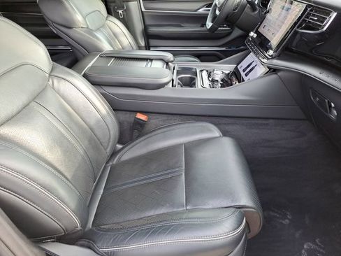 Used 2024 Jeep Grand Wagoneer L Series II w/ Quick Order Packagew 28T image 29