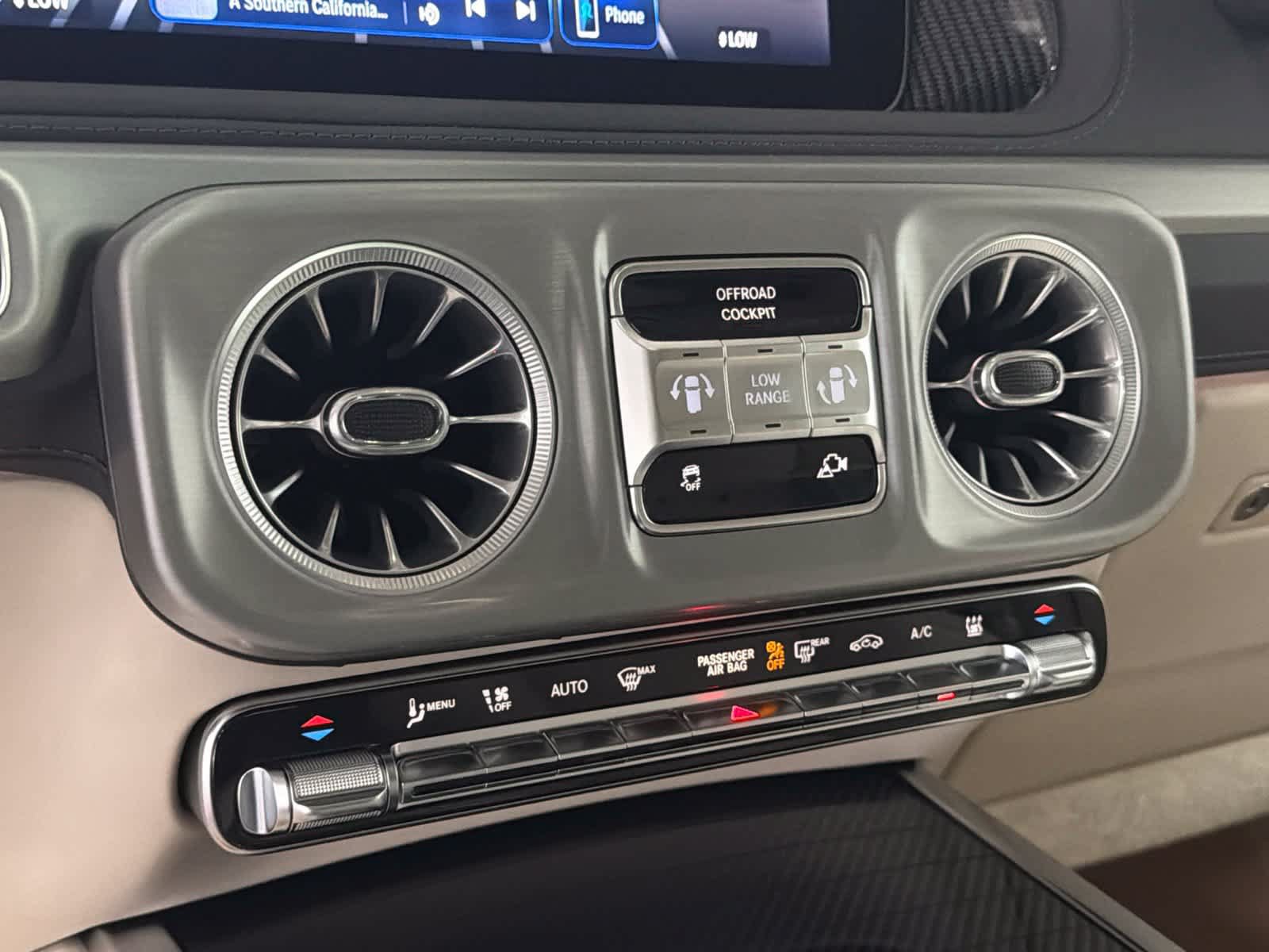 New 2027 Mercedes-Benz G 580 e image 28