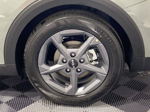 New 2026 Kia K4 LXS image 32