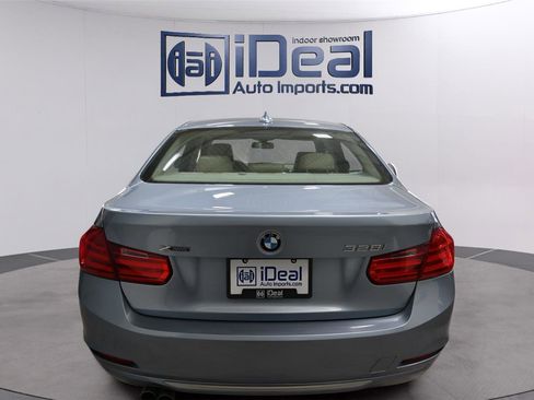 Used 2013 BMW 328i xDrive Sedan image 4