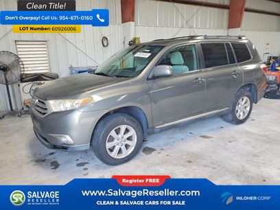 Used 2012 Toyota Highlander 4WD w/ Tech Pkg