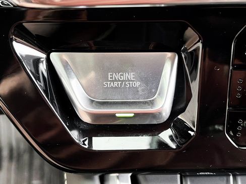 Used 2025 GMC Sierra 3500 Denali Ultimate image 20