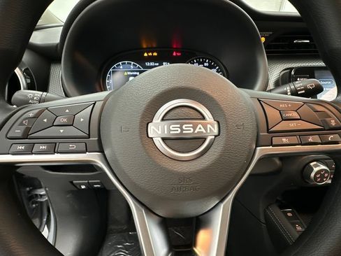 Used 2023 Nissan Kicks SV FWD image 18