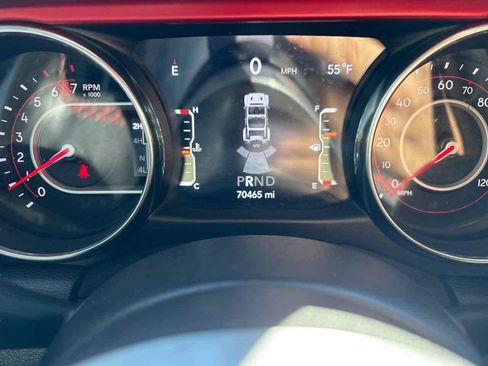 Used 2019 Jeep Wrangler Unlimited Rubicon image 30