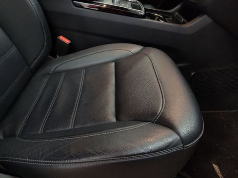 Used 2018 Mercedes-Benz GLE 350 image 26