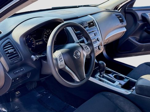 Used 2014 Nissan Altima 2.5 S image 4