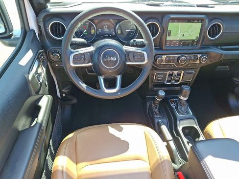 Certified 2023 Jeep Wrangler Sahara w/ Cold Weather Group image 11