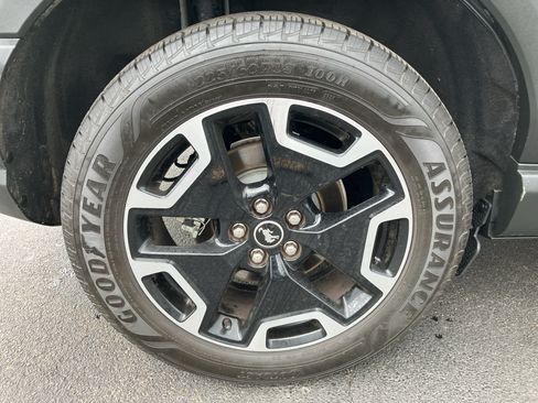 Used 2021 Ford Bronco Sport Outer Banks AWD/4WD image 11