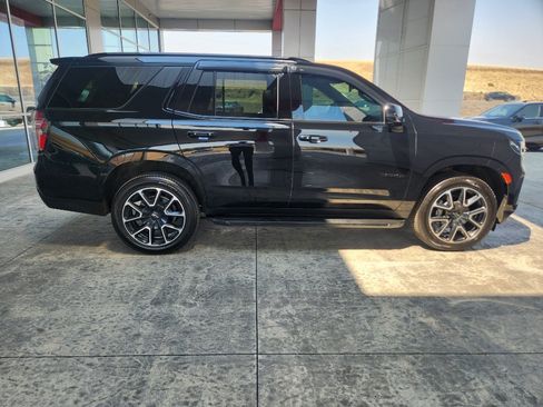 Used 2023 Chevrolet Tahoe RST w/ Luxury Package AWD/4WD image 11