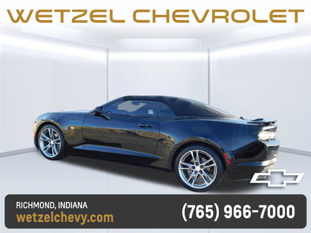 Used 2024 Chevrolet Camaro LT w/ RS Package RWD image 5