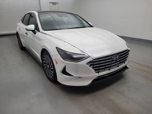 Used 2021 Hyundai Sonata Limited FWD image 13