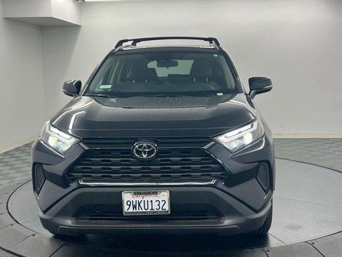 Certified 2025 Toyota RAV4 XLE w/ Convenience Package FWD image 5