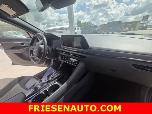 Used 2022 Nissan Altima 2.5 SR image 23