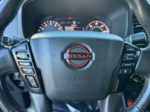 Used 2023 Nissan Frontier PRO-4X w/ Technology Package AWD/4WD image 27