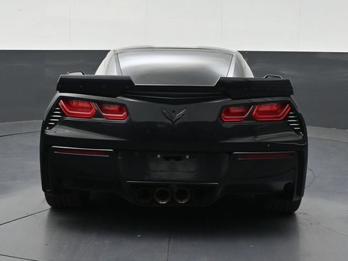 Used 2016 Chevrolet Corvette Stingray Coupe w/ Battery Protection Package RWD image 4