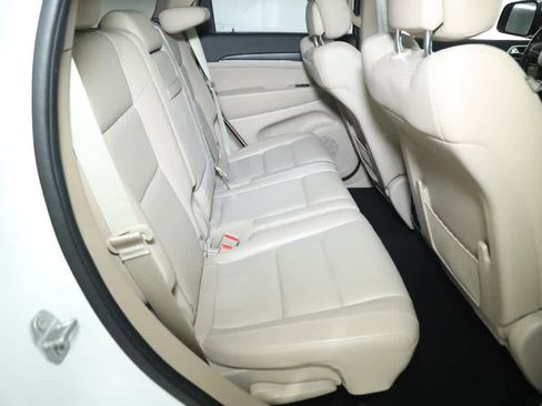 Certified 2021 Jeep Grand Cherokee Limited w/ Luxury Group II AWD/4WD image 34