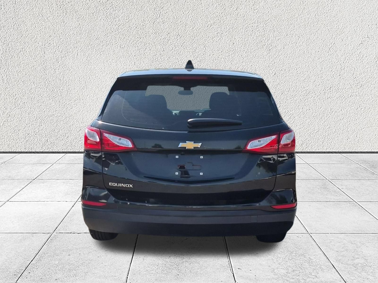 Used 2020 Chevrolet Equinox LS FWD image 4