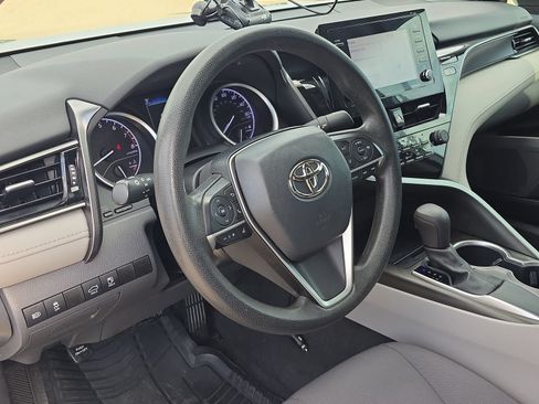 Used 2021 Toyota Camry LE FWD image 13