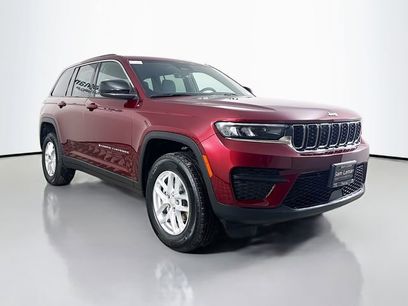 New 2025 Jeep Grand Cherokee Laredo