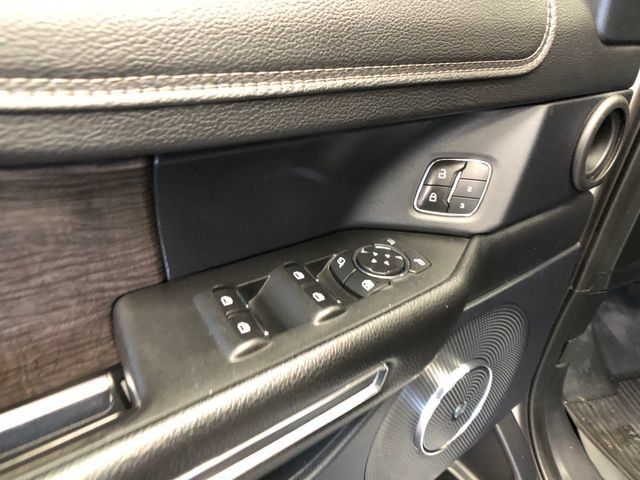 Certified 2020 Ford Expedition Limited w/ Special Edition Package AWD/4WD image 12