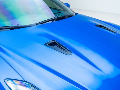 Used 2021 Nissan GT-R Premium AWD/4WD image 22