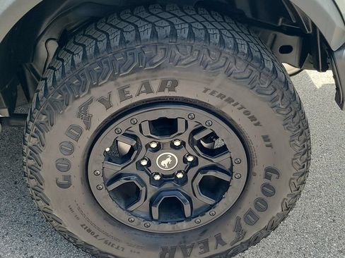 Used 2022 Ford Bronco Wildtrak AWD/4WD image 8