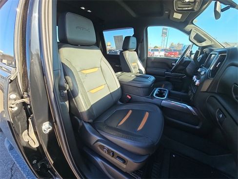 Used 2022 GMC Sierra 2500 AT4 w/ Gooseneck/5TH Wheel Package image 15