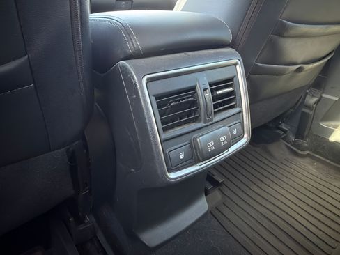 Used 2020 Subaru Forester Touring AWD/4WD image 19