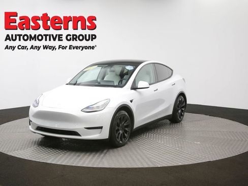 Used 2020 Tesla Model Y Long Range image 51