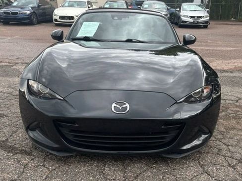 Used 2018 MAZDA MX-5 Miata Grand Touring image 2