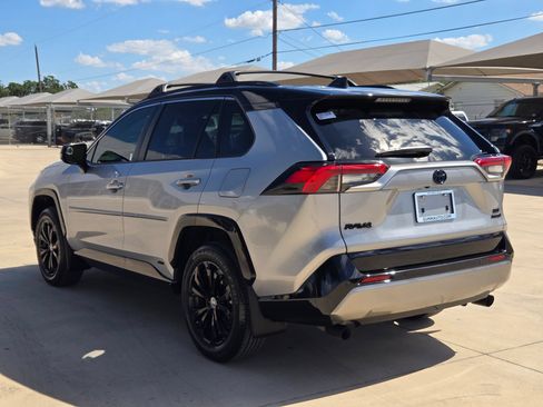 Used 2024 Toyota RAV4 XSE w/ Advanced Technology Package AWD/4WD image 5