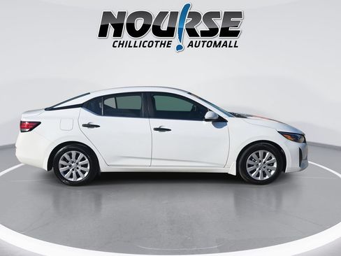 Used 2024 Nissan Sentra S FWD image 9
