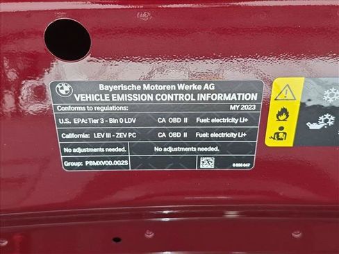 Used 2023 BMW i4 eDrive35 RWD image 13