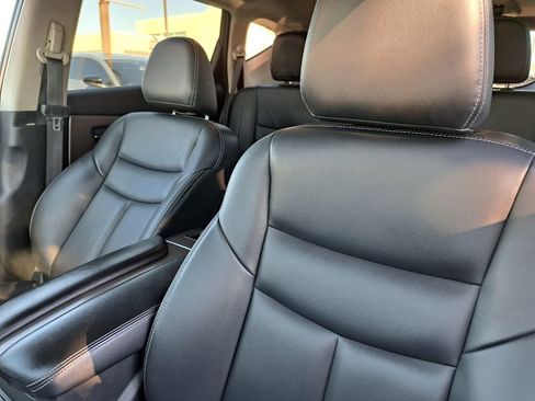 Used 2023 Nissan Murano SV image 17