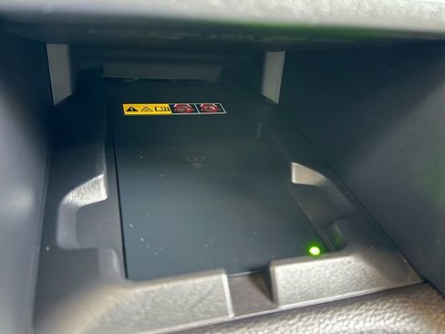 Certified 2025 Toyota Corolla Cross XLE image 20