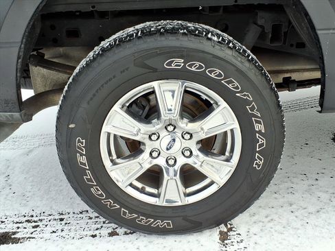 Used 2016 Ford F150 XLT w/ Equipment Group 301A Mid image 8