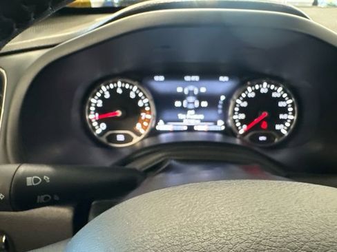 Used 2022 Jeep Renegade Limited AWD/4WD image 19