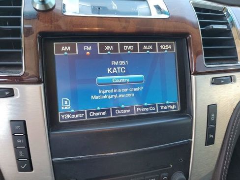 Used 2013 Cadillac Escalade ESV Platinum AWD/4WD image 14