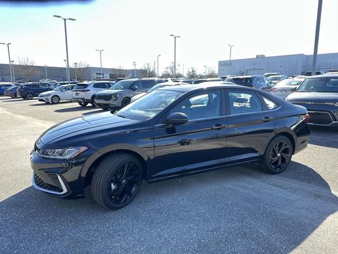 New 2026 Volkswagen Jetta SE image 33