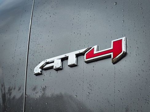 New 2026 GMC Yukon AT4 Ultimate image 11