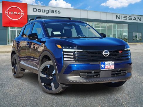 New 2026 Nissan Kicks SR FWD image 1