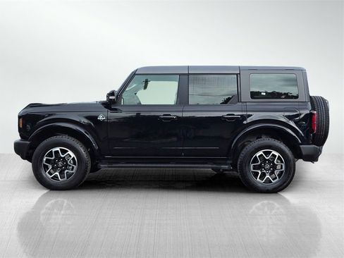 Used 2024 Ford Bronco Outer Banks image 7