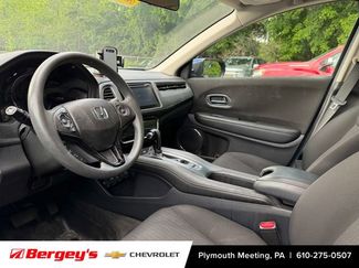 Used 2018 Honda HR-V EX video 3