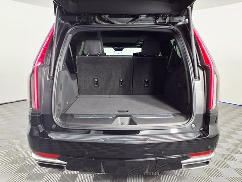 Certified 2024 Cadillac Escalade ESV Premium Luxury Platinum AWD/4WD image 8