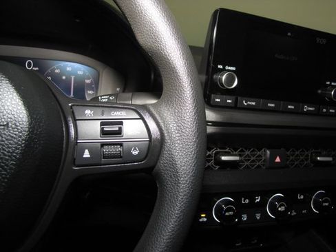 Used 2025 Honda Accord SE image 6