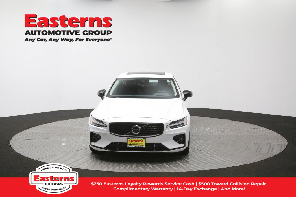 Used 2022 Volvo S60 B5 Inscription FWD image 54