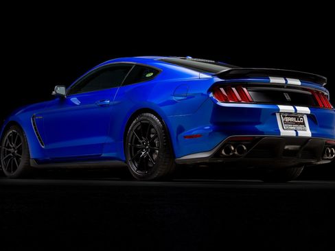 Used 2018 Ford Mustang Shelby GT350 w/ Electronics Package image 9