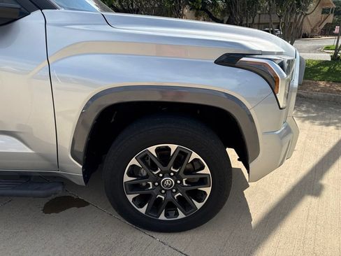 Used 2024 Toyota Tundra Limited w/ Power Package AWD/4WD image 7